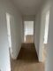 Oben ist eben Oben ! Schöner Grundriss! Geräumige 3 Zimmer in der Neustadt! - Flur